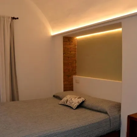 ベッド・アンド・ブレックファスト I 26 Gradini カプリ